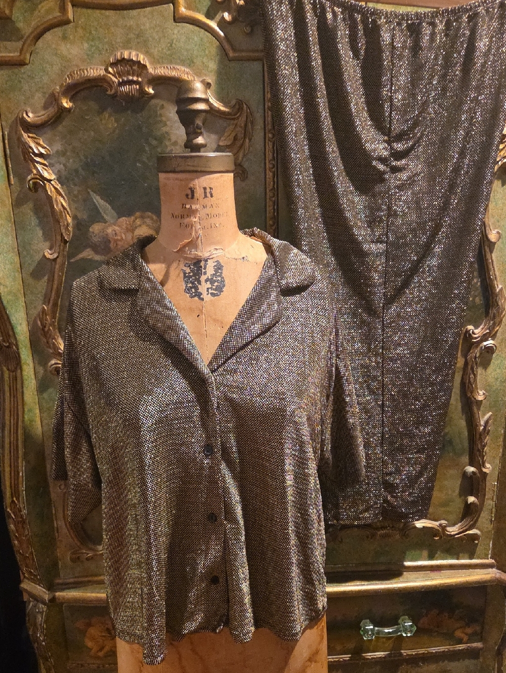 Linea Donatella Gold Metallic Pajama Set Sz L